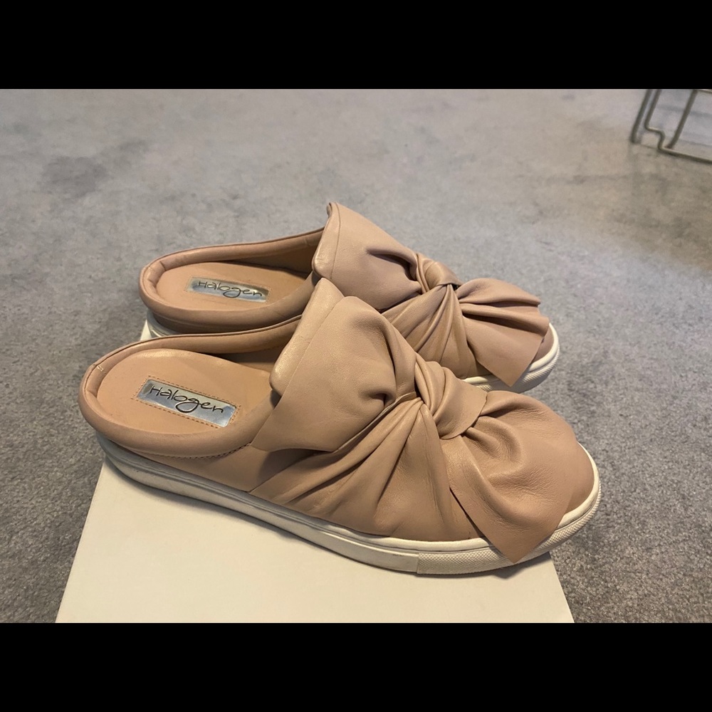 Flats good condition